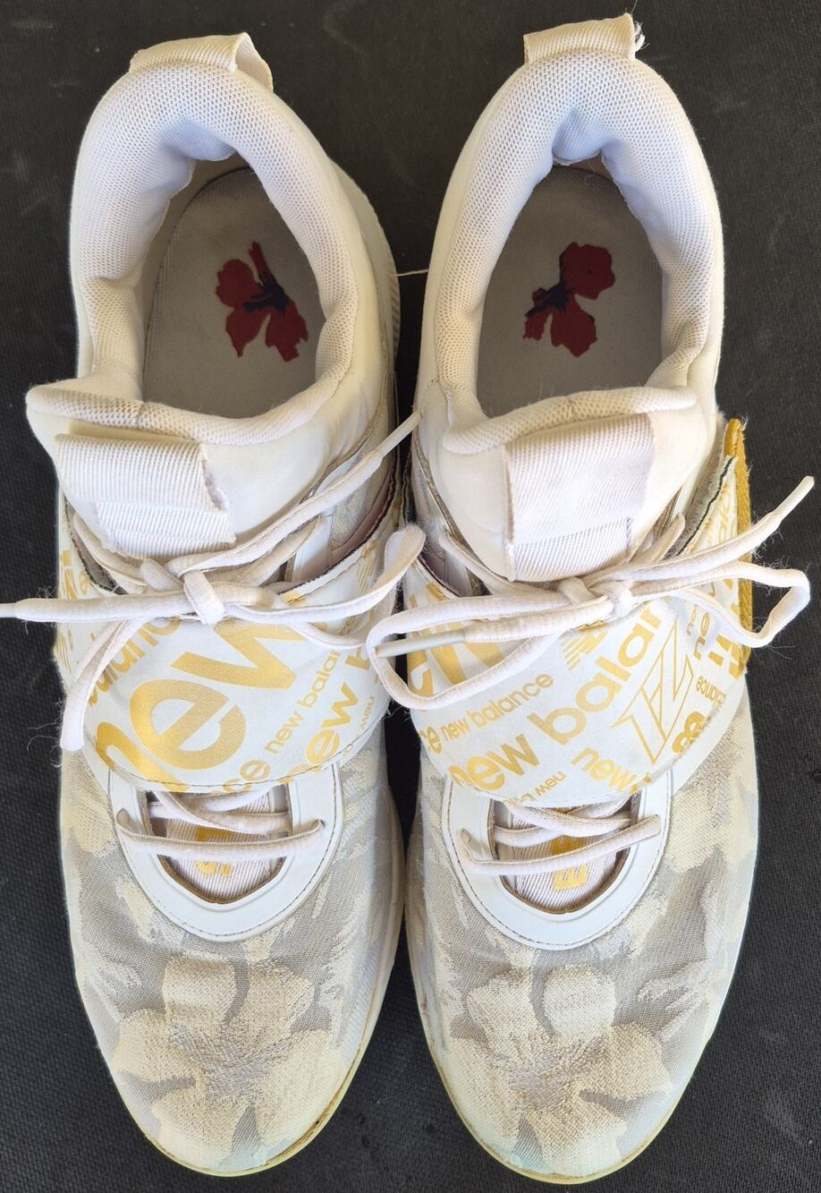 New Balance Lindor 1TF White Gold Floral Men's Baseball Turf Cleats Size 12